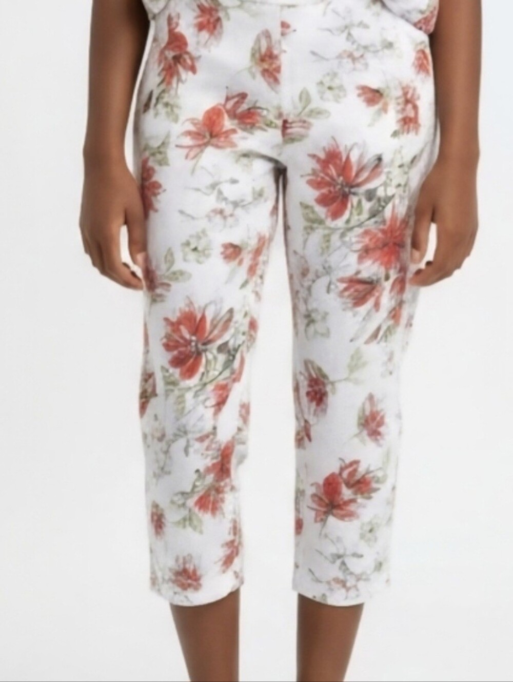 Breezy‎ Floral Tropical Linen Cropped Pull-on Pants CLICK by Color Me Cotton